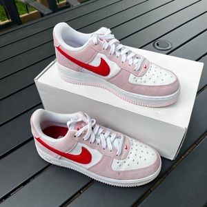 Air Force 1 Low '07 QS 'Valentine's
Day Love Letter'